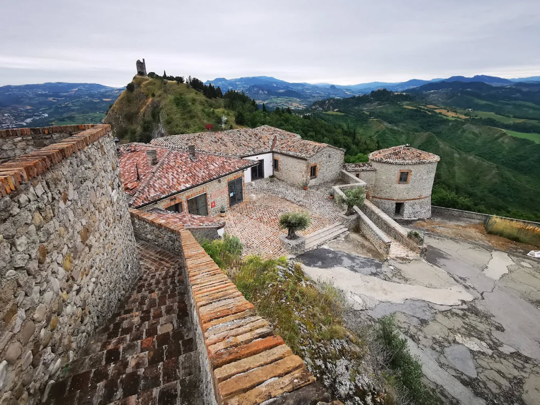 Castello Due Torri (Torriana), Italy